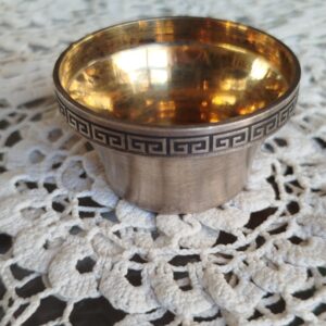 Солонка серебряная 916пр.