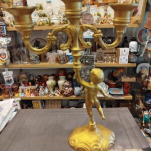 Подсвечник на три свечи